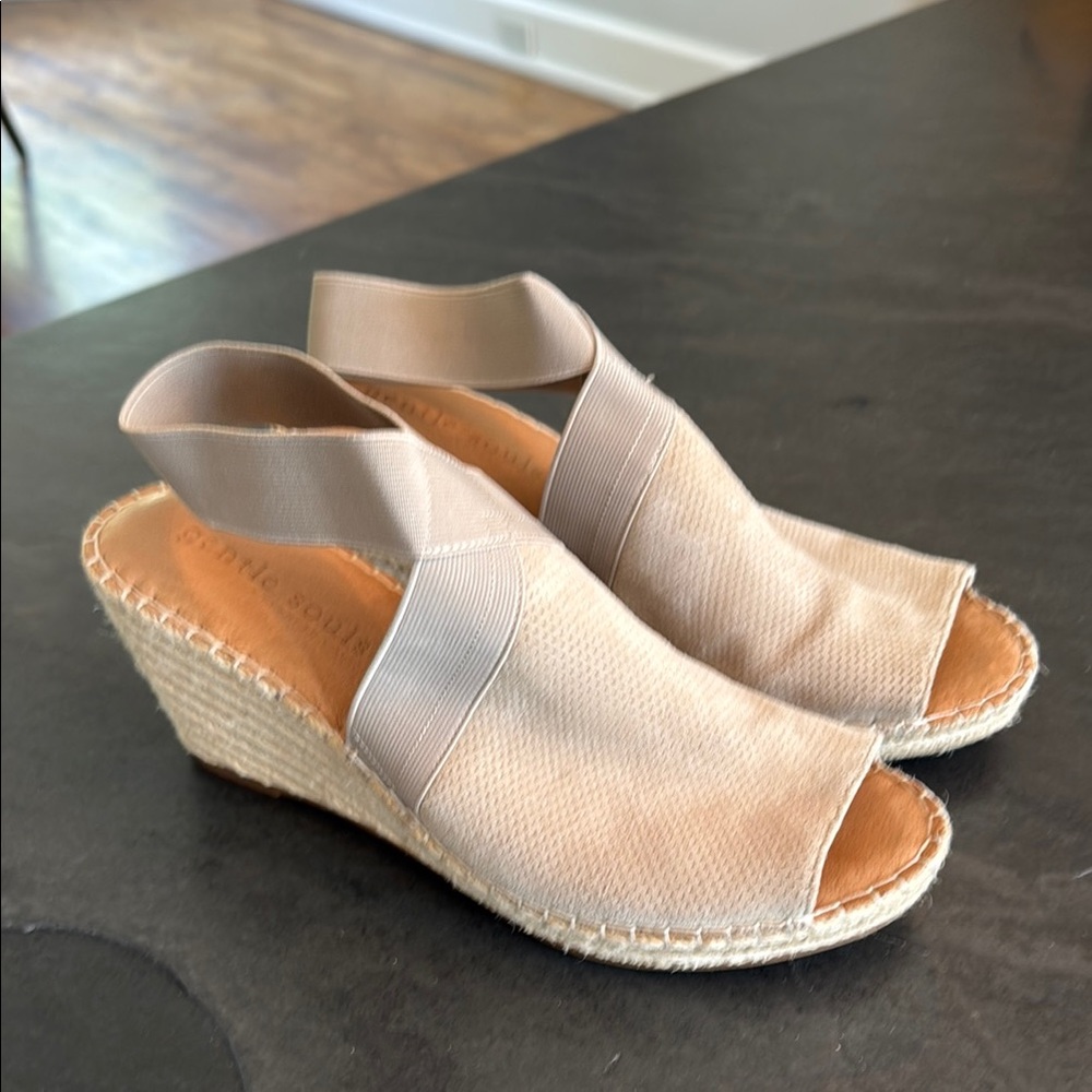 Women's Beige Wedge Sandals